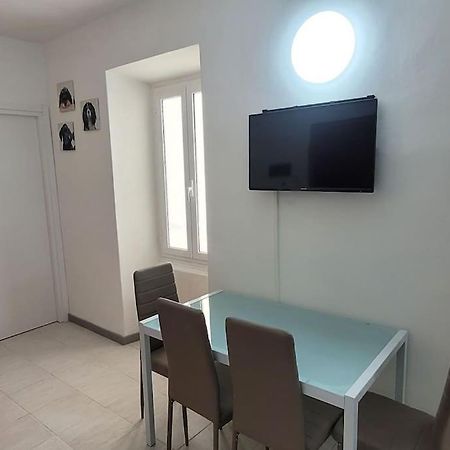 Bilocale Nel Cuore Di Sanremo Dış mekan fotoğraf
